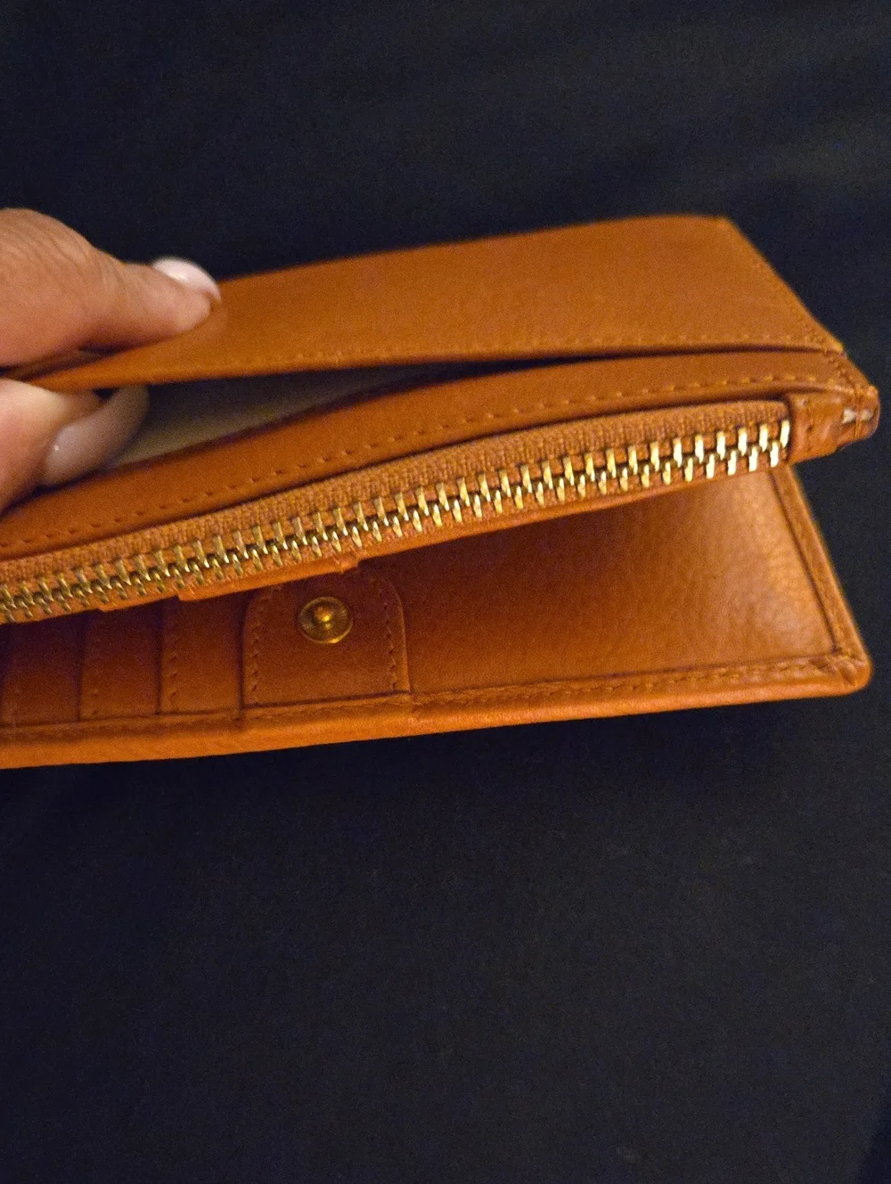 N/A compact wristlet